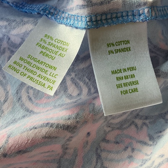 Lilly Pulitzer Waverly Top Size S “ Lapis Lazili Horseshoe Bat” print - Picture 4 of 8